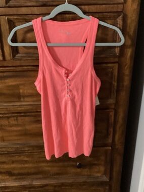 Aerie women’s NWTS ribbed neon tank top. Sz Medium